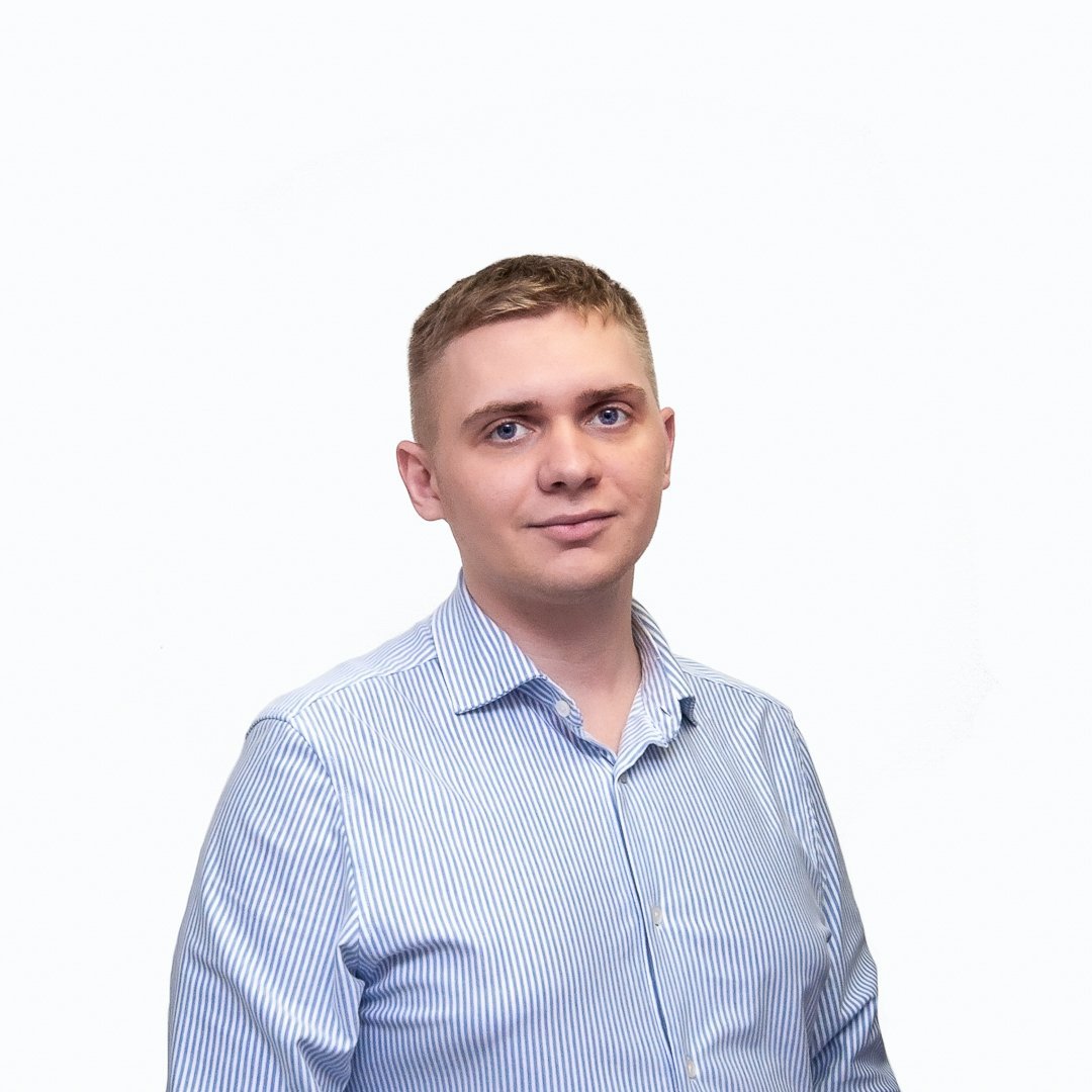 Владимир Романович Кузьмичев