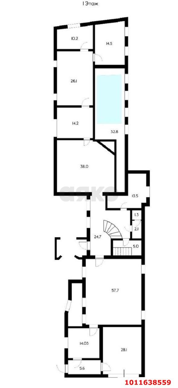 Фото №5: Отдельное здание <span class="whitespace-nowrap">675 м²</span>, <span class="whitespace-nowrap">1/2 эт.</span> - Краснодар, Западный внутригородской округ, мкр. Центральный, ул. Длинная, 103