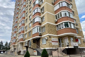 Фото №4: Торговое помещение 44 м² - Краснодар, мкр. Черёмушки, ул. Старокубанская, 6