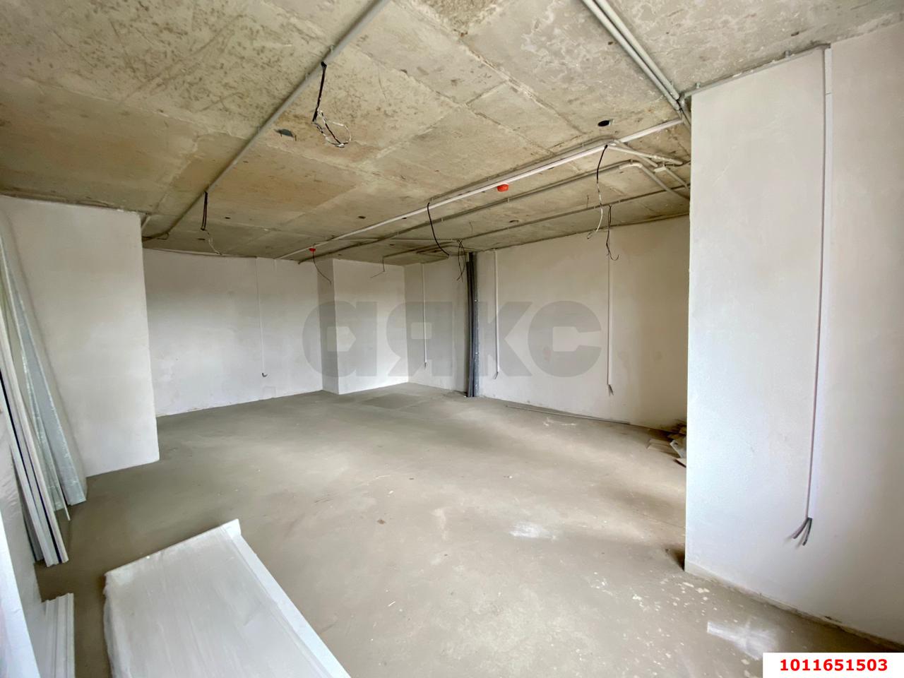 Фото №2: Торговое помещение 44 м² - Краснодар, Черёмушки, ул. Старокубанская, 6