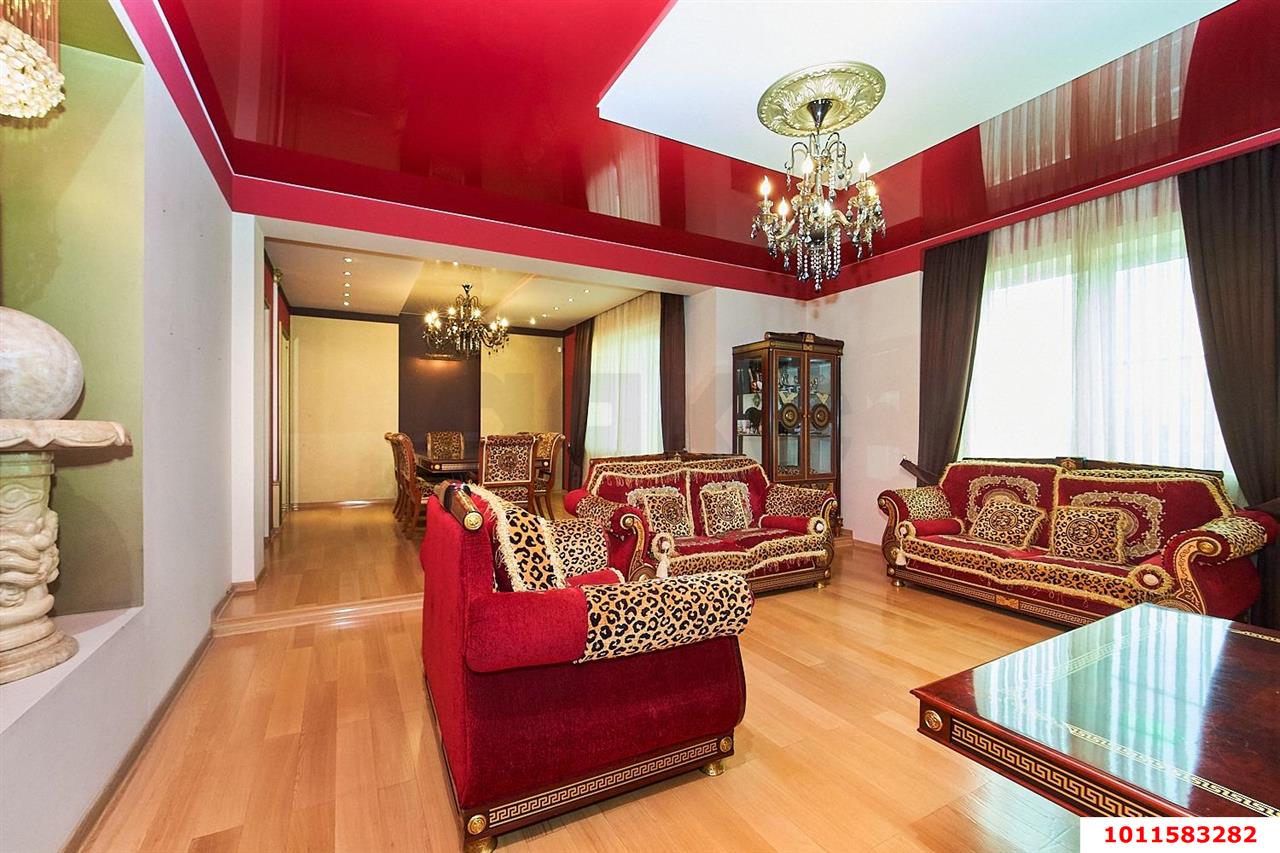 Фото №2: 4-комнатная квартира 193 м² - Краснодар, Центральный, ул. Володарского, 75