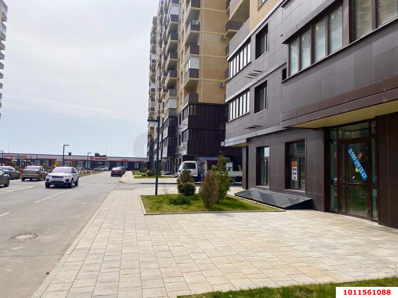 Фото №9: Торговое помещение 42 м² - Краснодар, 2-я Площадка, ул. Ветеранов, 85к1