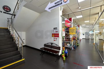 Фото №5: Торговое помещение 885 м² - Динская, ул. Красноармейская, 29