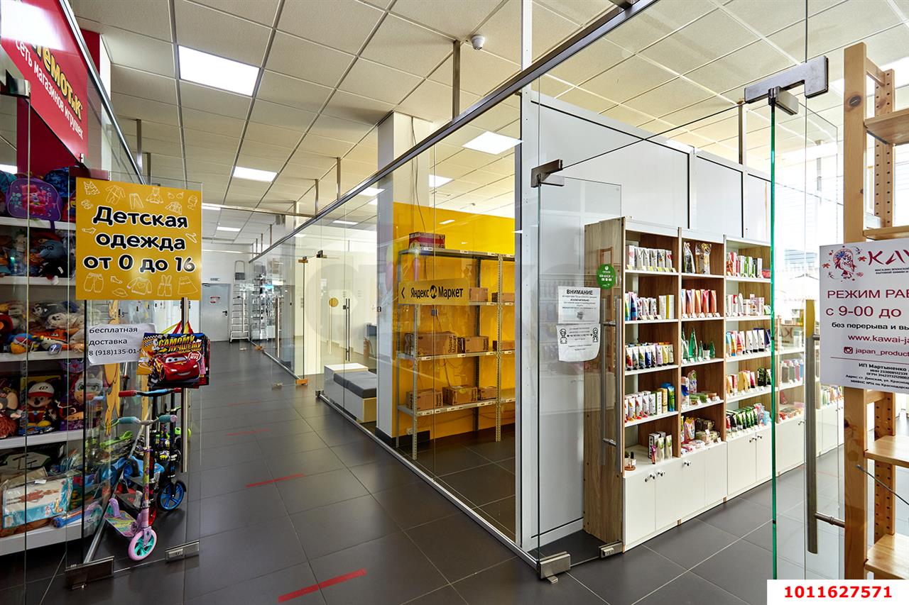 Фото №7: Коммерция 884 м² - Динская, ул. Красноармейская, 29