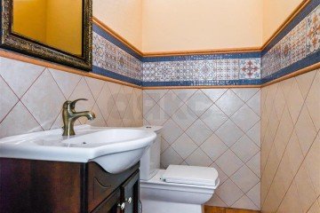 Фото №1: Дом 517 м² - Краснодар, ж/р Новознаменский, ул. Гренадерская, 15