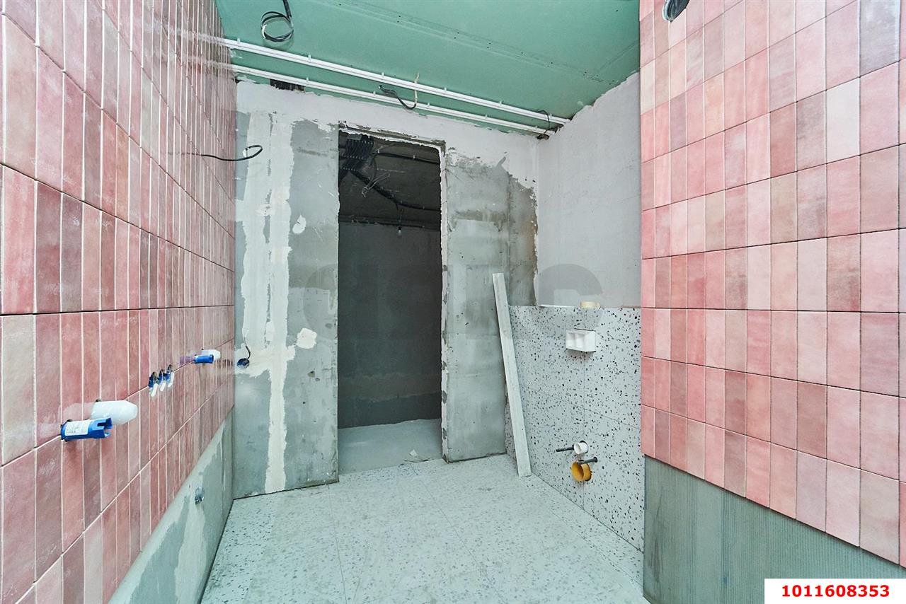Фото №23: 4-комнатная квартира 205 м² - Краснодар, Солнечный, ул. Казбекская, 16