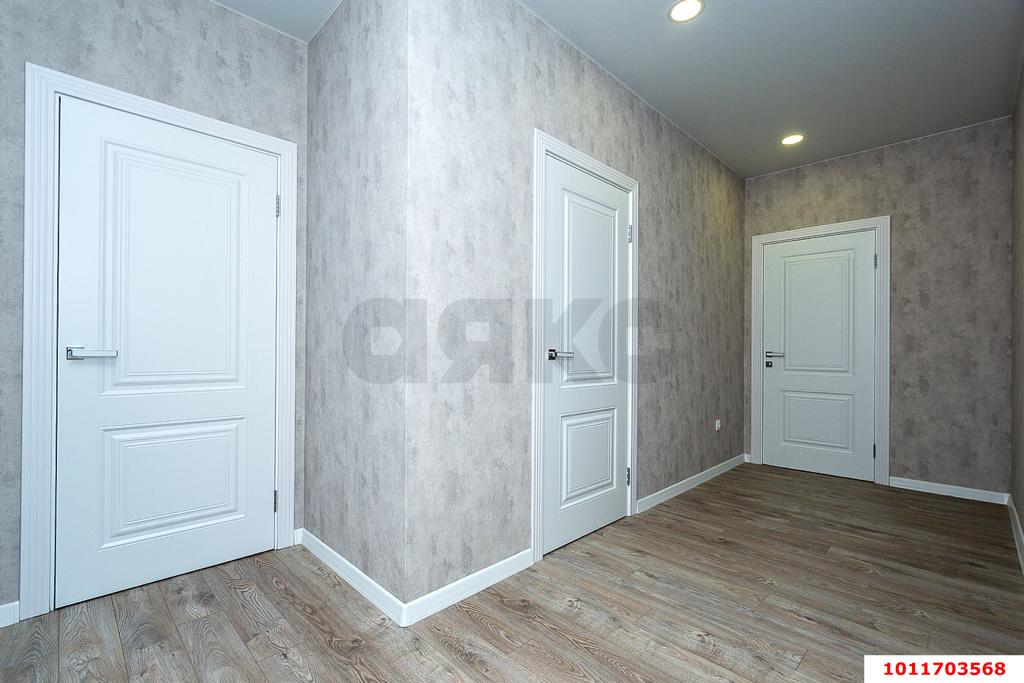 Фото №8: 2-комнатная квартира 70 м² - Краснодар, Пашковский, ул. Бородинская, 156/2