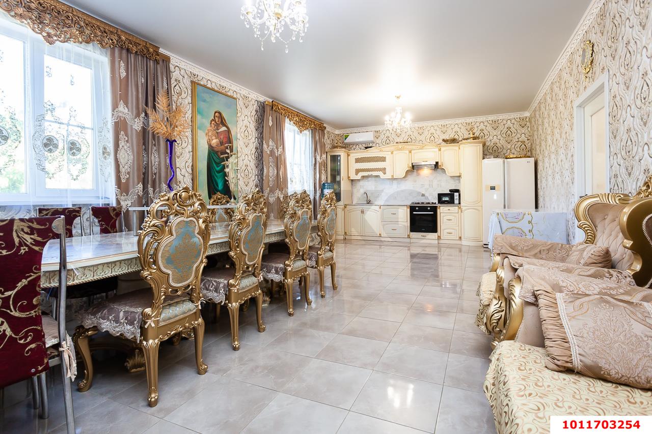 Фото №1: Дом 93 м² + 4.24 сот. - Знаменский, Изобильное, ул. Цветочная, 95