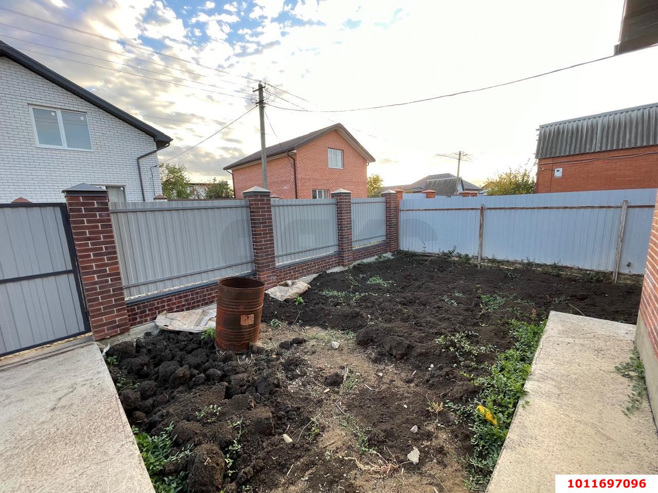 Фото №6: Дом 90 м² + 4 сот. - СНТ Нива, мкр. Прикубанский внутригородской округ, ул. Садовая, 161