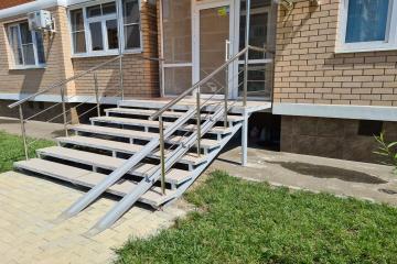 Фото №4: Коммерция 51 м² - Краснодар, мкр. жилой комплекс Спортивная Деревня, ул. Западный Обход, 42к3