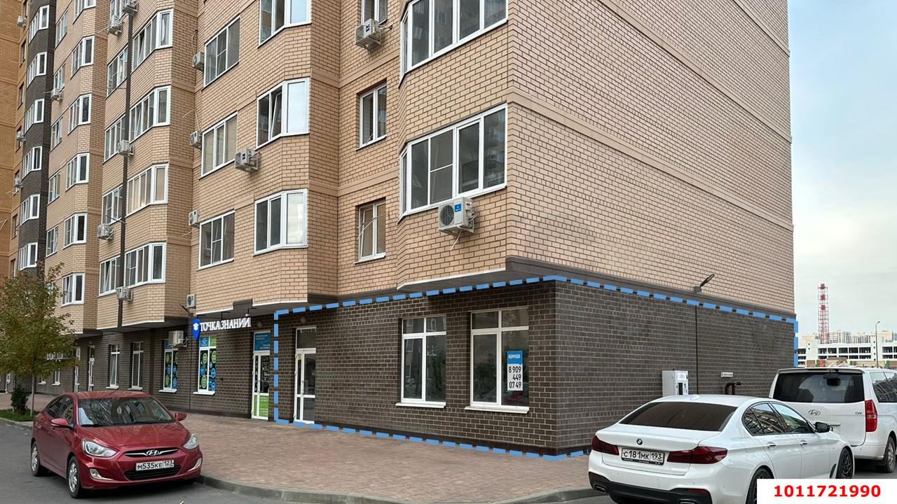 Фото №1: Торговое помещение 90 м² - Краснодар, Губернский, ул. имени Героя Георгия Бочарникова, 14
