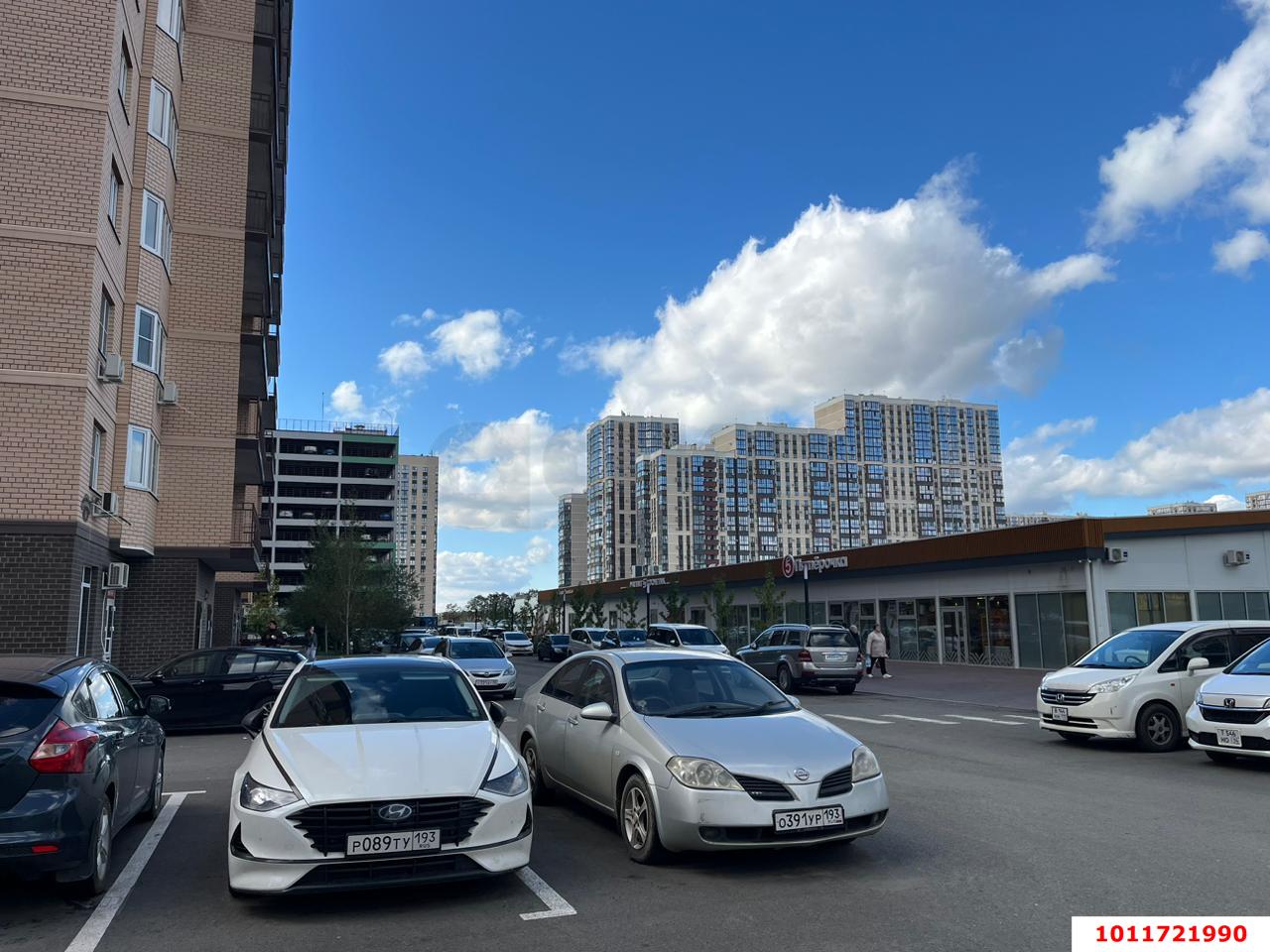 Фото №3: Торговое помещение 90 м² - Краснодар, Губернский, ул. имени Героя Георгия Бочарникова, 14