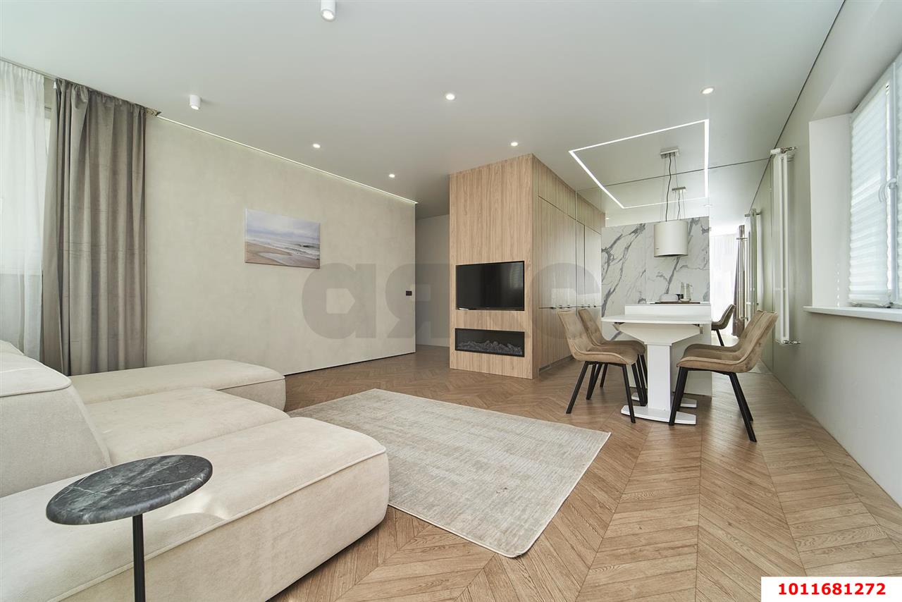 Фото №1: 3-комнатная квартира 84 м² - Краснодар, ЖК Все Свои Вип, Табачная Фабрика, жилой комплекс Все Свои, мкр. Центральный внутригородской округ, ул. Колхозная, 5