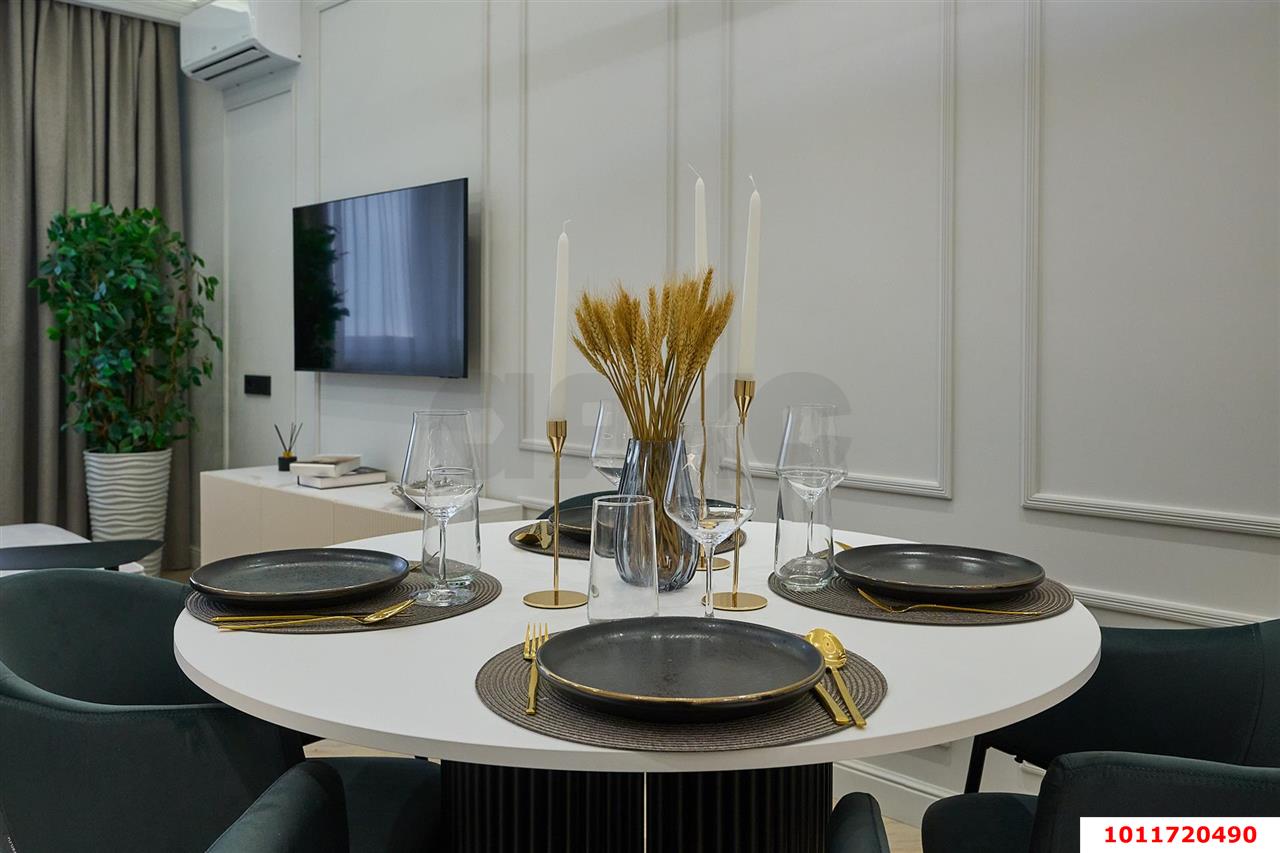 Фото №1: 3-комнатная квартира 114 м² - Краснодар, Западный внутригородской округ, ул. Кожевенная, 22