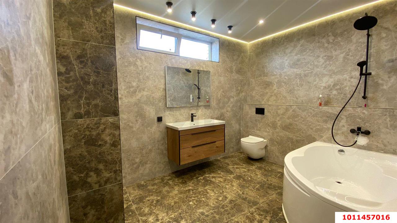 Фото №5: Дом 182 м² + 8 сот. - Краснодар, коттеджный  Комарово, ул. Свирская, 4