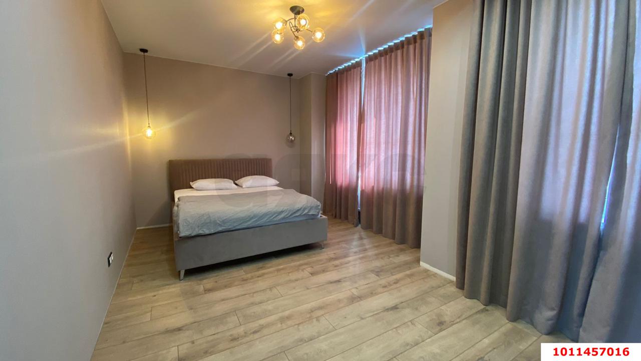 Фото №3: Дом 182 м² + 8 сот. - Краснодар, Прикубанский внутригородской округ, п. коттеджный  Комарово, ул. Свирская, 4