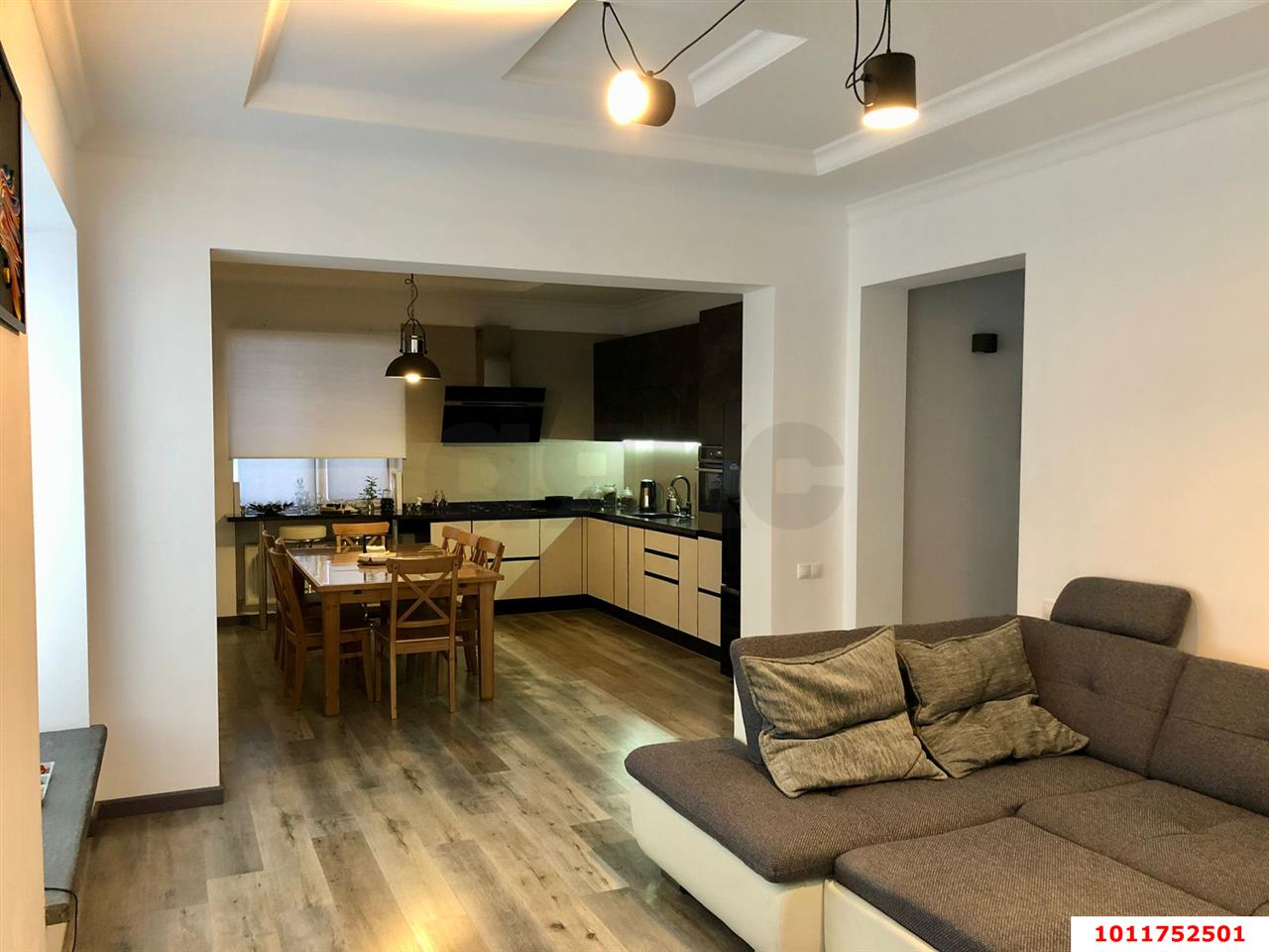 Фото №11: Дом 250 м² + 6.57 сот. - Краснодар, Западный внутригородской округ, мкр. Фестивальный, ул. Артиллерийская, 56