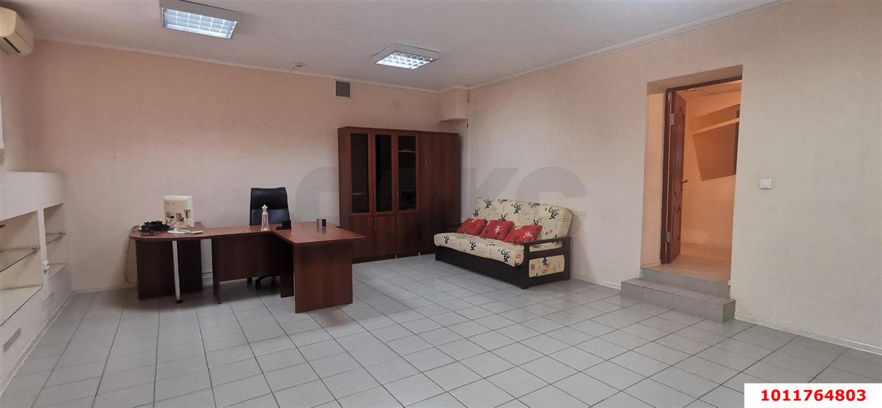 Фото №11: Торговое помещение 128 м² - Краснодар, Краевая Клиническая Больница, ул. Восточно-Кругликовская, 49