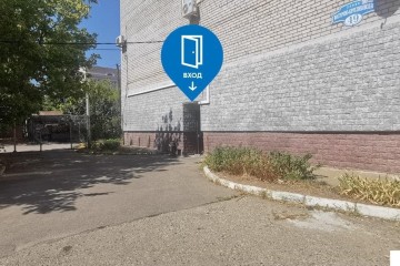 Фото №4: Торговое помещение 128 м² - Краснодар, мкр. Краевая Клиническая Больница, ул. Восточно-Кругликовская, 49