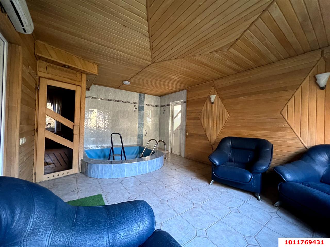 Фото №12: Дом 200 м² + 9.41 сот. - Новотитаровская, ул. Кубанская, 1