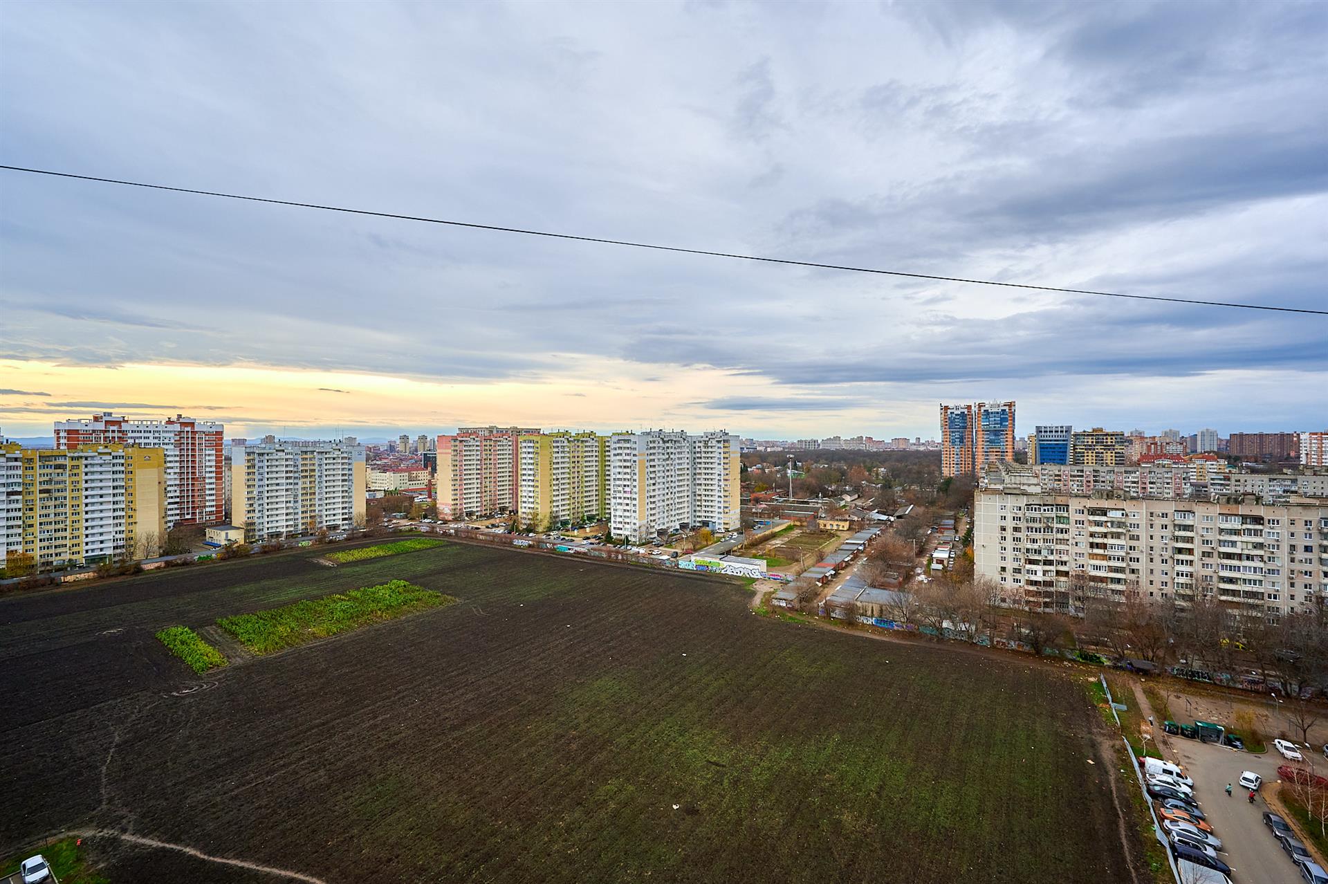 Фото №13: 1-комнатная квартира 44 м² - Краснодар, Прикубанский внутригородской округ, жилой комплекс Кубанский, мкр. Завод Измерительных Приборов, ул. Зиповская, 46