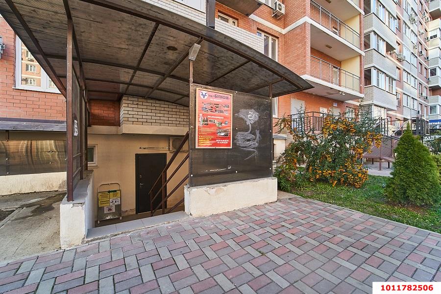Фото №3: Торговое помещение 37 м² - Краснодар, имени Петра Метальникова, ул. Петра Метальникова, 3/1к1