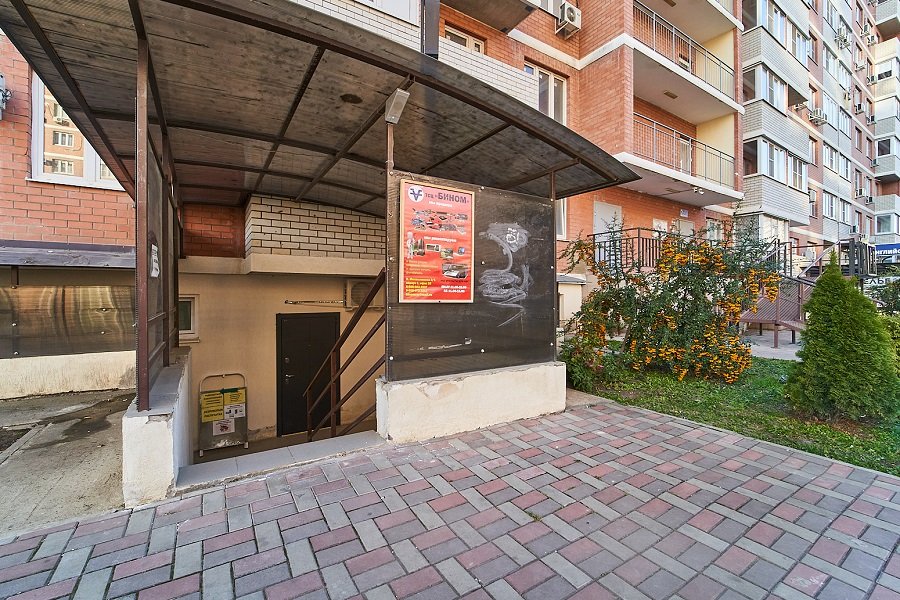 Фото №3: Коммерция 37 м² - Краснодар, Прикубанский внутригородской округ, Музыкальный, ЖК Акварели, мкр. имени Петра Метальникова, ул. Петра Метальникова, 3/1к1