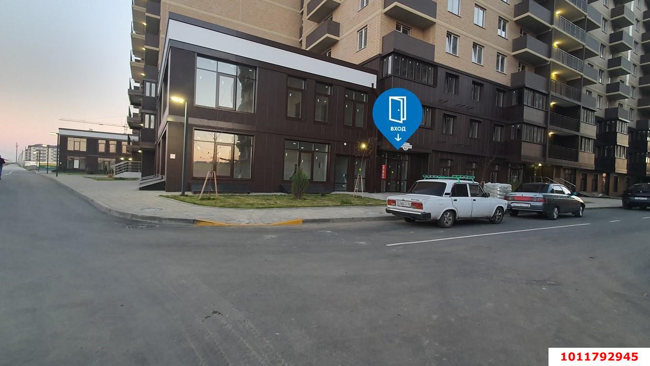 Фото №1: Коммерция 53 м² - Краснодар, Прикубанский внутригородской округ, мкр. жилой комплекс Ракурс, ул. имени Героя Ростовского, 8к3