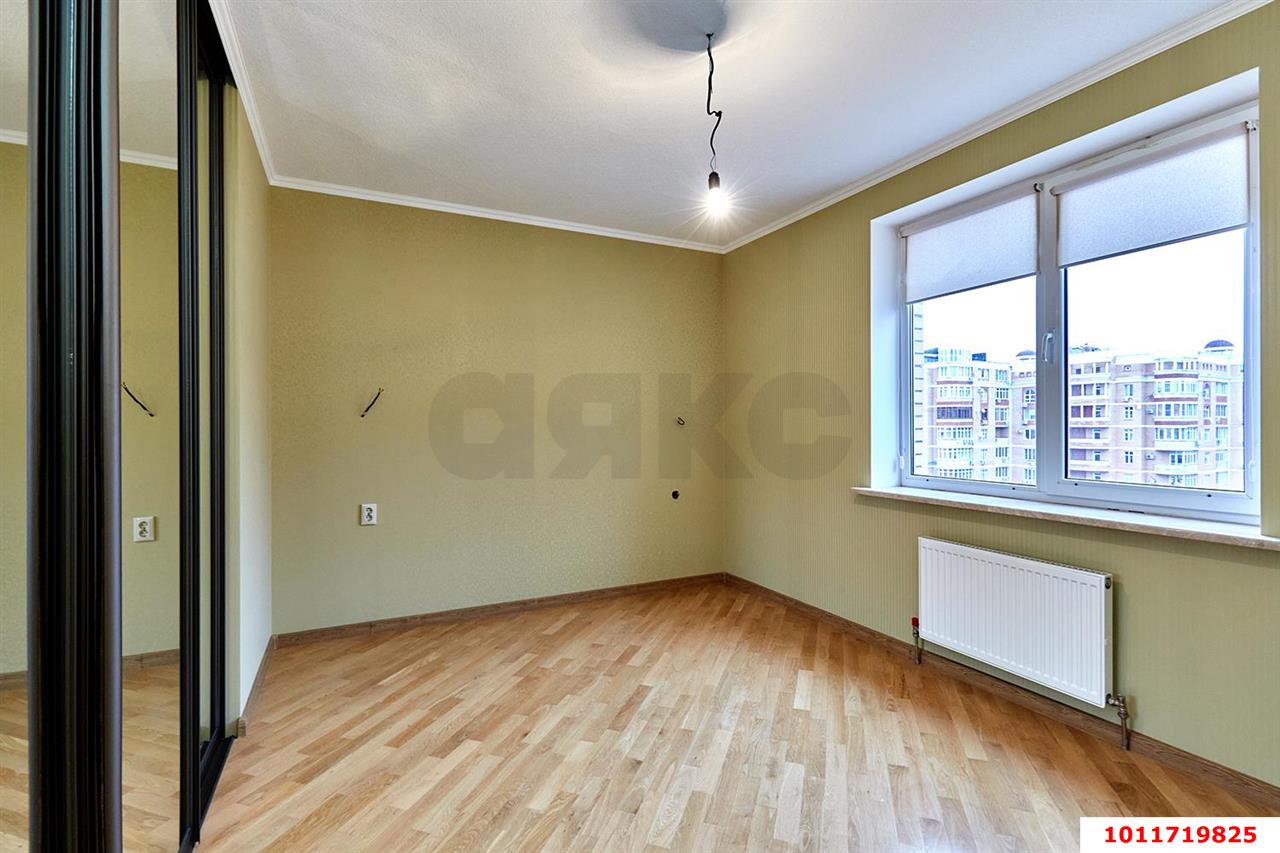 Фото №7: 4-комнатная квартира 96 м² - Краснодар, Прикубанский внутригородской округ, Солнечный, мкр. Фестивальный, ул. Яна Полуяна, 53