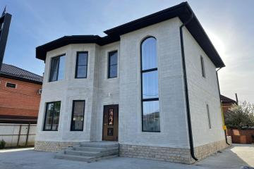 Фото №1: Дом 173 м² - Дорожник, мкр. Прикубанский внутригородской округ, ул. Абрикосовая, 99