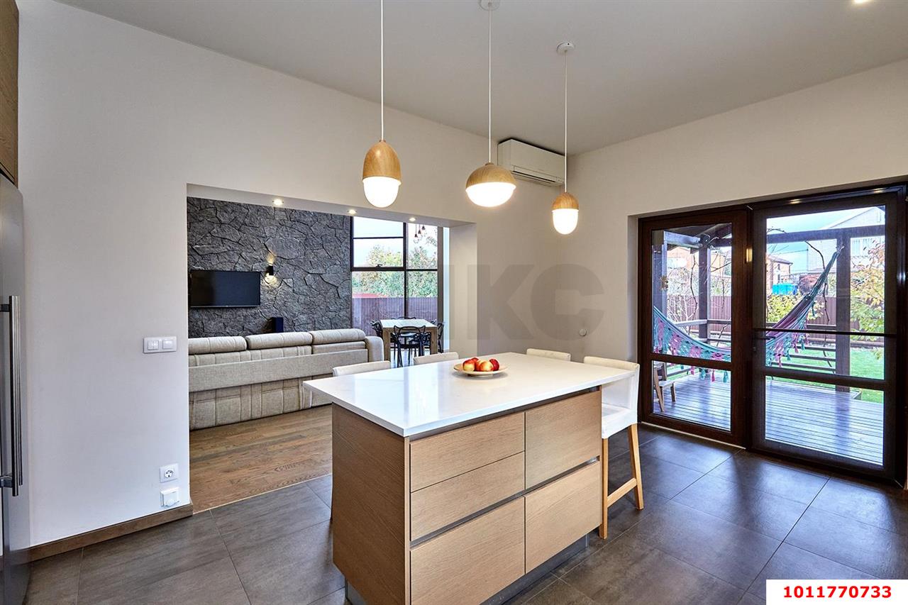 Фото №9: Дом 325 м² + 8 сот. - Краснодар, Прикубанский внутригородской округ, мкр. Сады Калинина, ул. Верная, 7