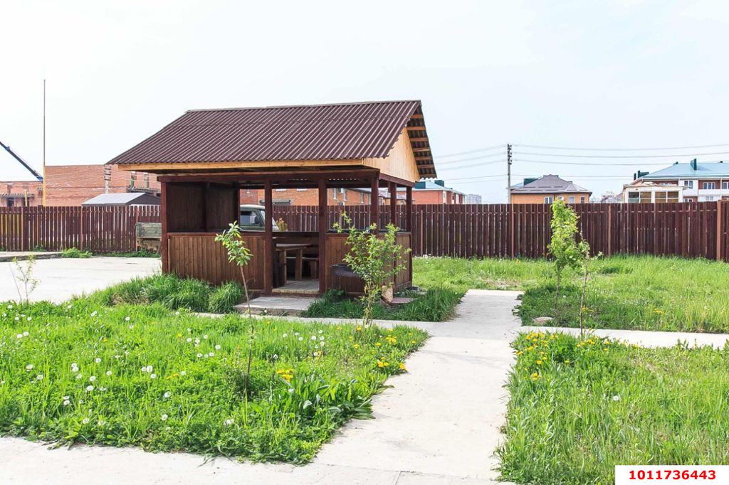 Фото №2: Таунхаус 100 м² + 1 сот. - Новая Адыгея, ул. Хакурате, 9Б