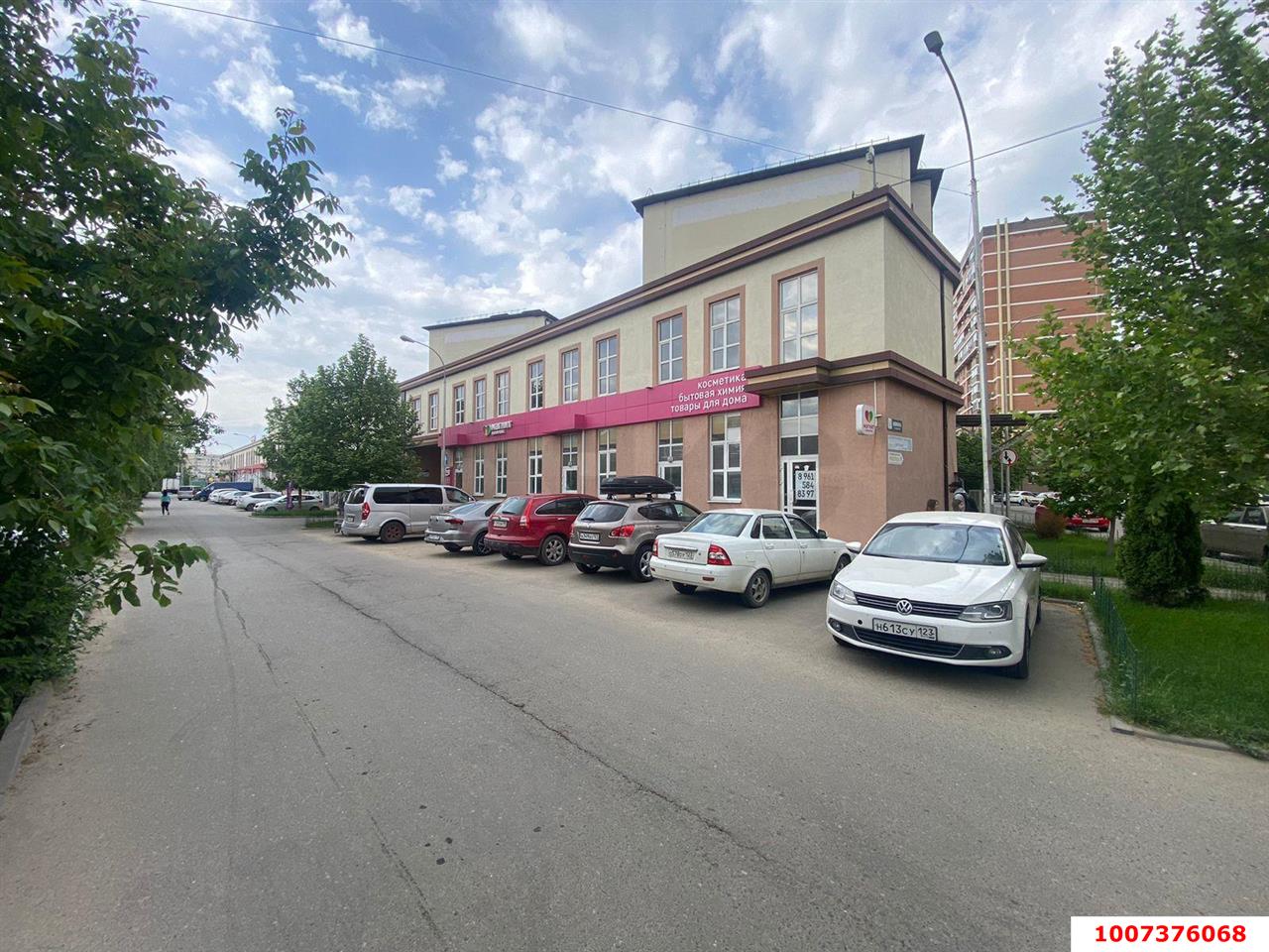 Фото №6: Торговое помещение 309 м² - Краснодар, Славянский, ул. Заполярная, 37с1/1