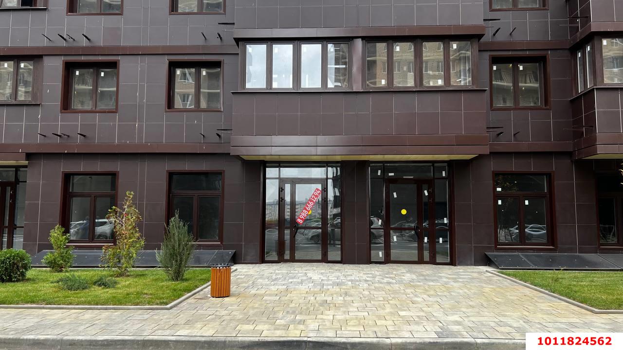 Фото №6: Торговое помещение 45 м² - Краснодар, жилой комплекс Ракурс, ул. имени Героя Ростовского
