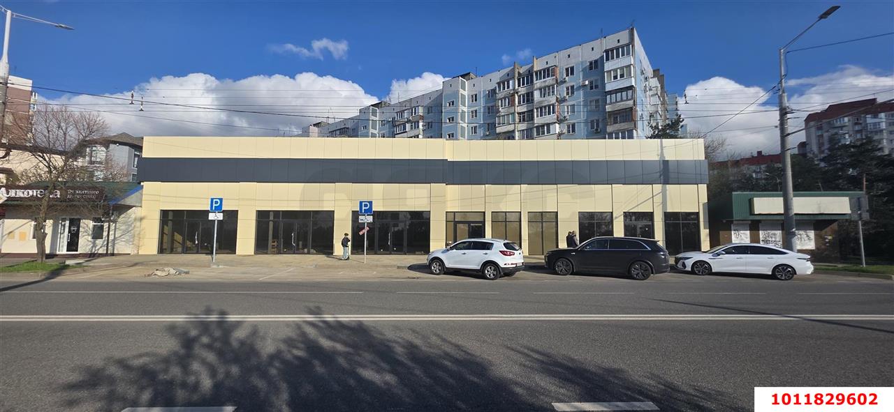 Фото №2: Торговое помещение 765 м² - Краснодар, Юбилейный, ул. 70-летия Октября, 8А