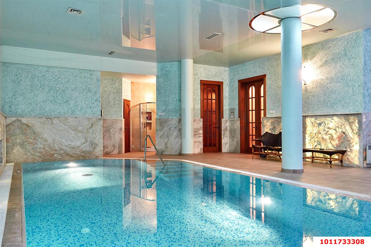 Фото №16: Дом 565 м² + 8 сот. - Краснодар, Западный внутригородской округ, мкр. Центральный, ул. Кубанская Набережная, 158