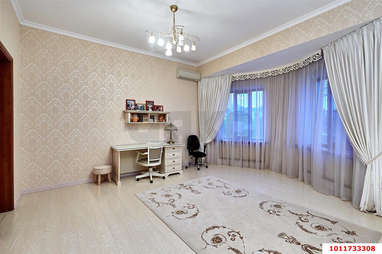 Фото №14: Дом 565 м² + 8 сот. - Краснодар, Западный внутригородской округ, мкр. Центральный, ул. Кубанская Набережная, 158