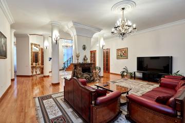 Фото №4: Дом 565 м² - Краснодар, мкр. Центральный, ул. Кубанская Набережная, 158