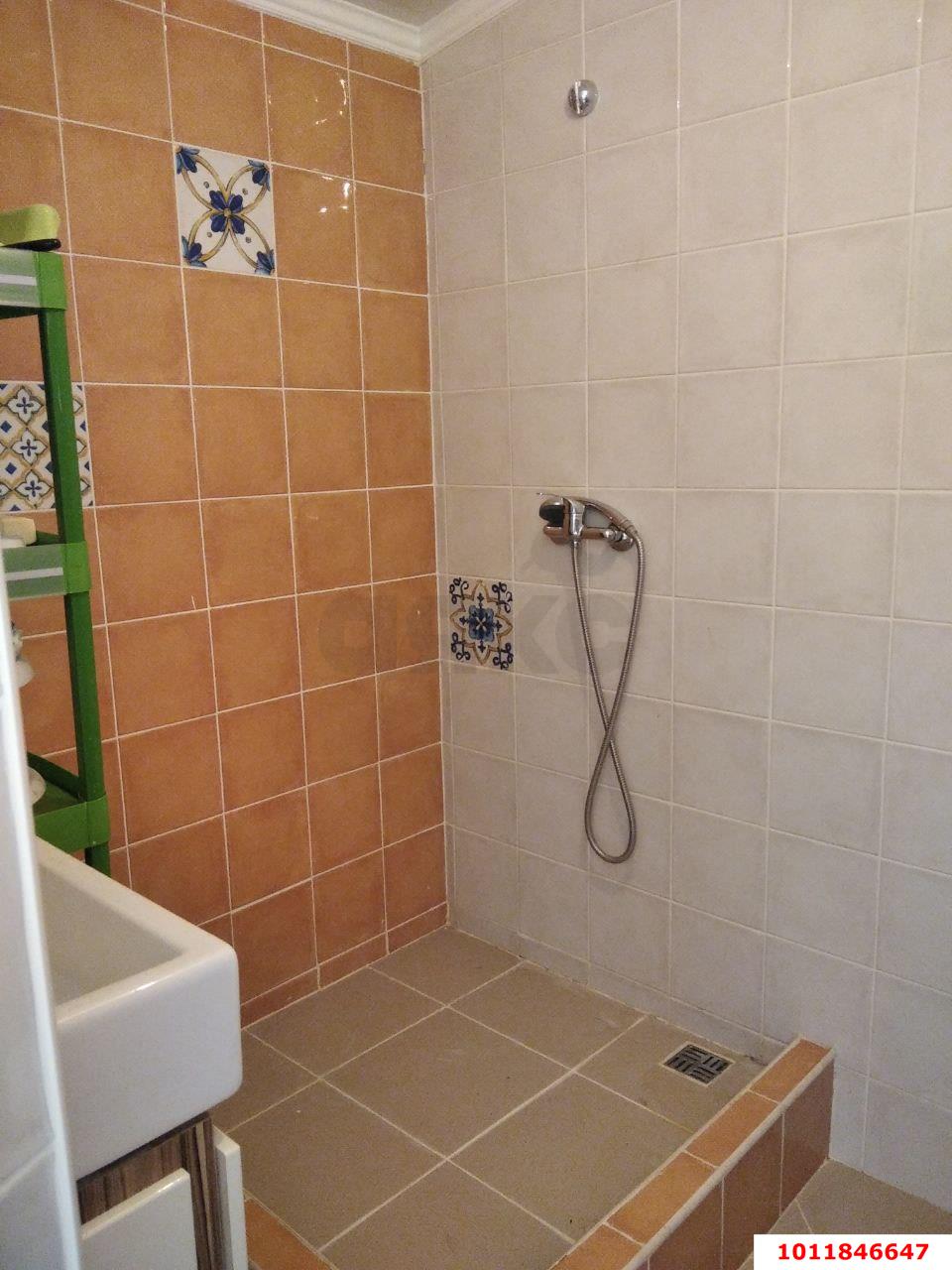 Фото №18: 3-комнатная квартира 76 м² - Краснодар, Прикубанский внутригородской округ, Завод Радиоизмерительных Приборов, п. Калинино, пер. Гаражный, 12/3литА