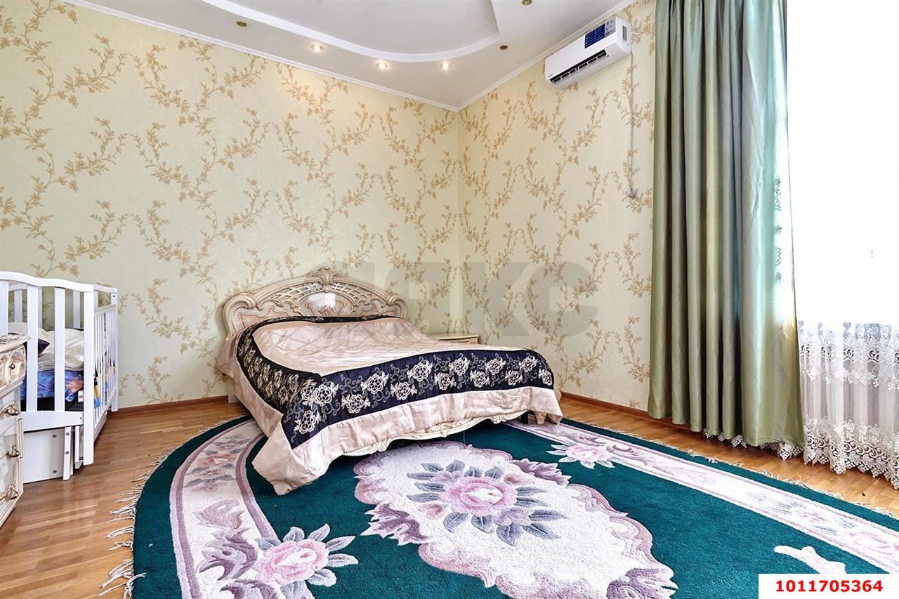 Фото №13: Дом 325 м² + 6 сот. - Краснодар, Западный внутригородской округ, мкр. Фестивальный, ул. Бабушкина, 126