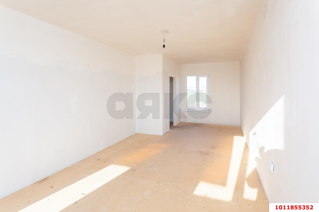 Фото №11: Дом 140 м² + 3 сот. - Краснодар, коттеджный  Комарово, ул. Херсонская, 32