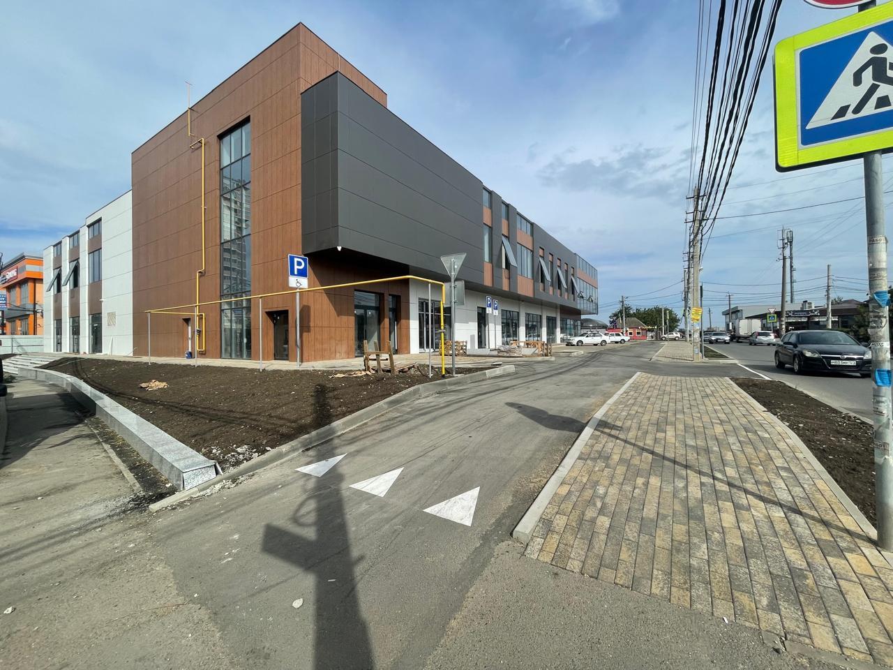 Фото №4: Коммерция 270 м² - Краснодар, Прикубанский внутригородской округ, Завод Радиоизмерительных Приборов, п. Калинино, ул. 1 Мая, 493/22