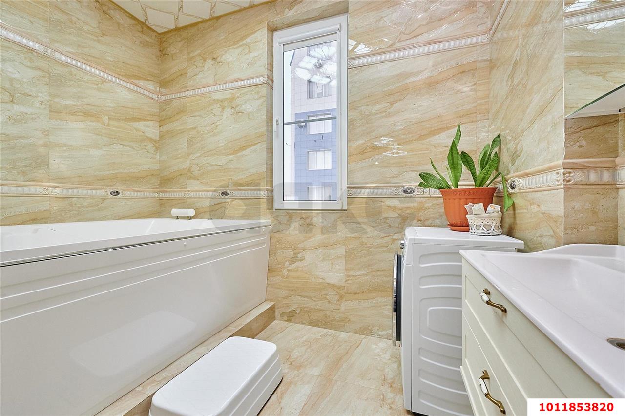 Фото №9: 3-комнатная квартира 145 м² - Краснодар, Комсомольский, ул. Сормовская, 108/2