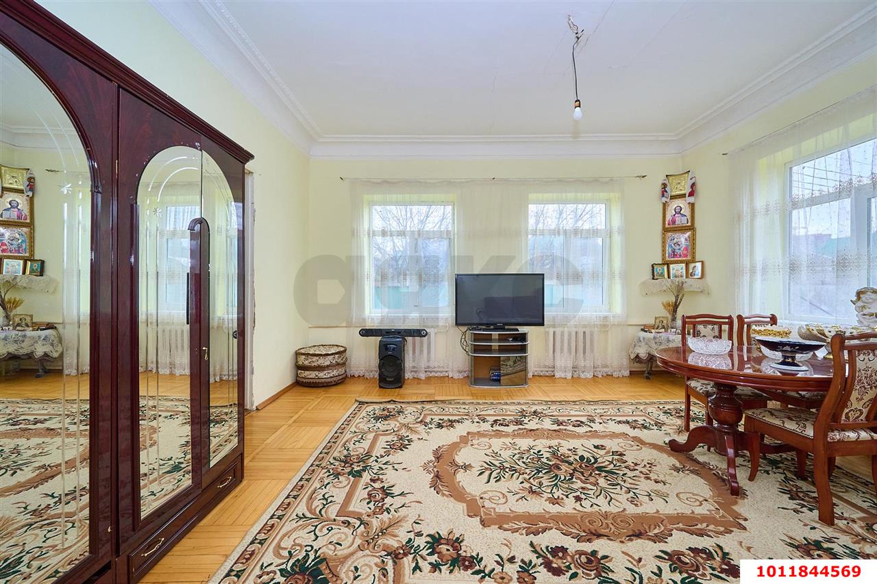 Фото №10: Дом 122 м² + 6 сот. - Краснодар, Центральный, ул. Володарского, 29