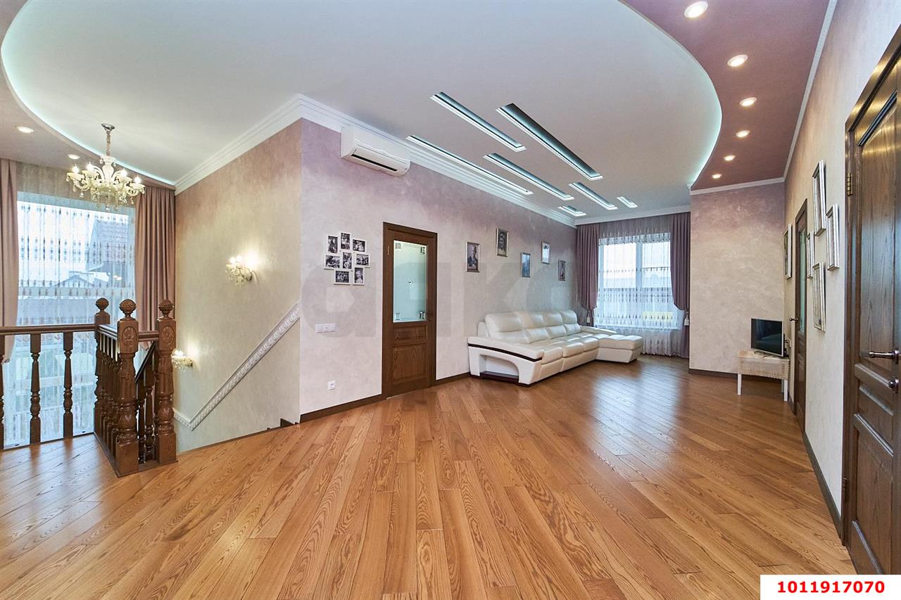 Фото №12: Дом 300 м² + 10 сот. - Краснодар, Прикубанский внутригородской округ, п. коттеджный  Зелёная Долина, ул. Тюрингская, 14