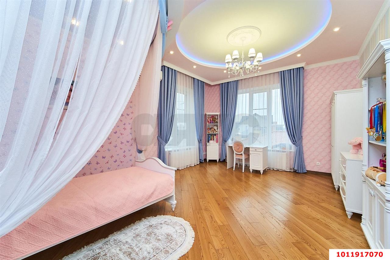 Фото №20: Дом 300 м² + 10 сот. - Краснодар, Прикубанский внутригородской округ, п. коттеджный  Зелёная Долина, ул. Тюрингская, 14