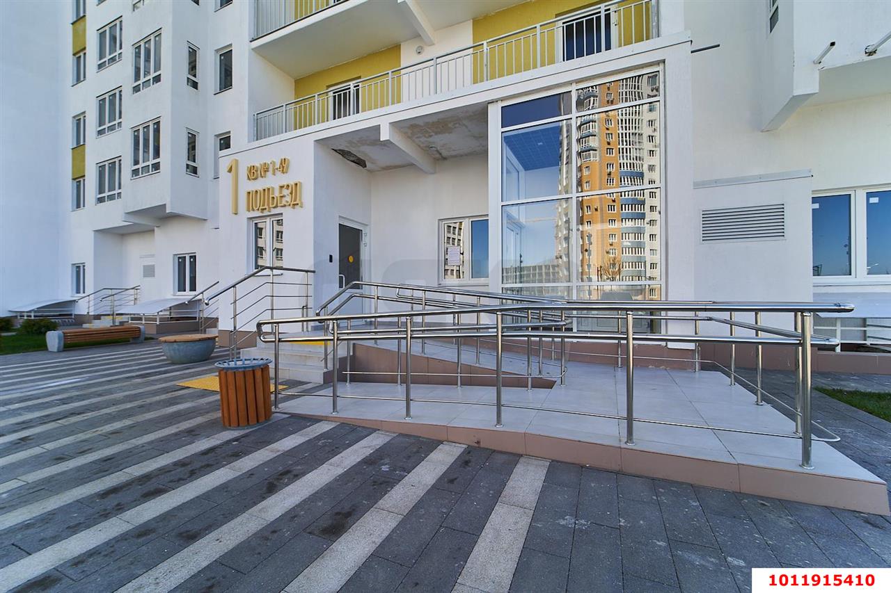 Фото №1: 1-комнатная квартира 39 м² - Краснодар, жилой комплекс Зеленодар, ул. 3-я Трудовая, 1/3