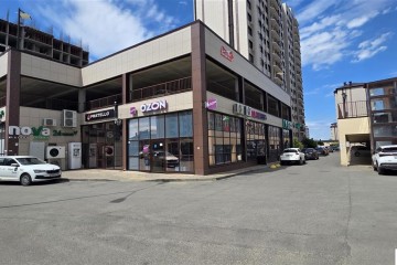 Фото №2: Торговое помещение 68 м² - Новая Адыгея, мкр. жилой комплекс Мега-Победа, ул. Береговая, 3с3