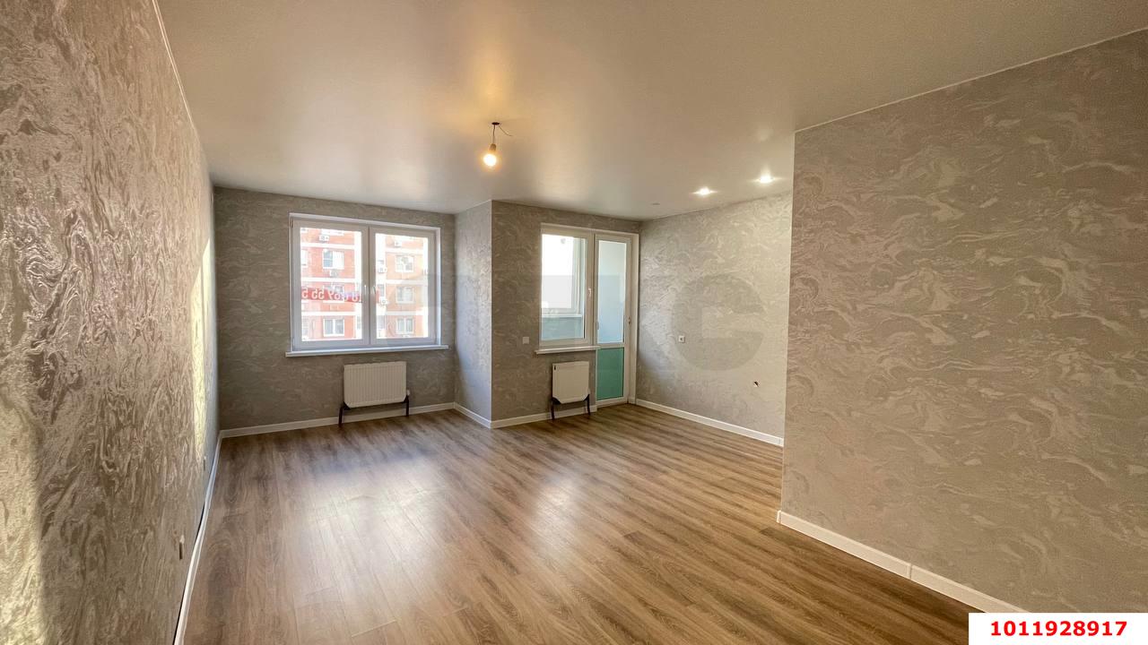 Фото №1: 2-комнатная квартира 52 м² - Краснодар, жилой комплекс Самолёт, ул. Западный Обход, 39/2