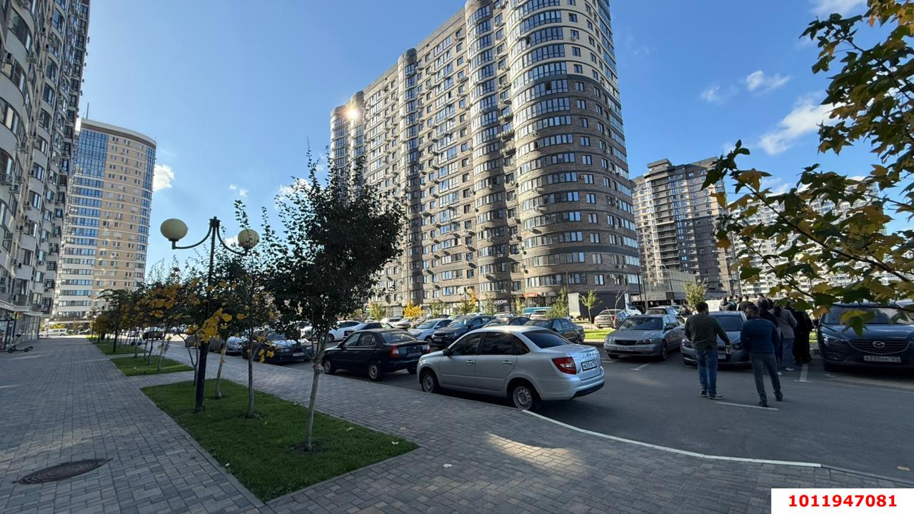 Фото №5: Торговое помещение 90 м² - Краснодар, Прикубанский внутригородской округ, ул. Адмирала Крузенштерна, 6/3